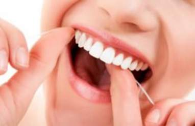 ¿Por qué es tan importante la limpieza interdental?